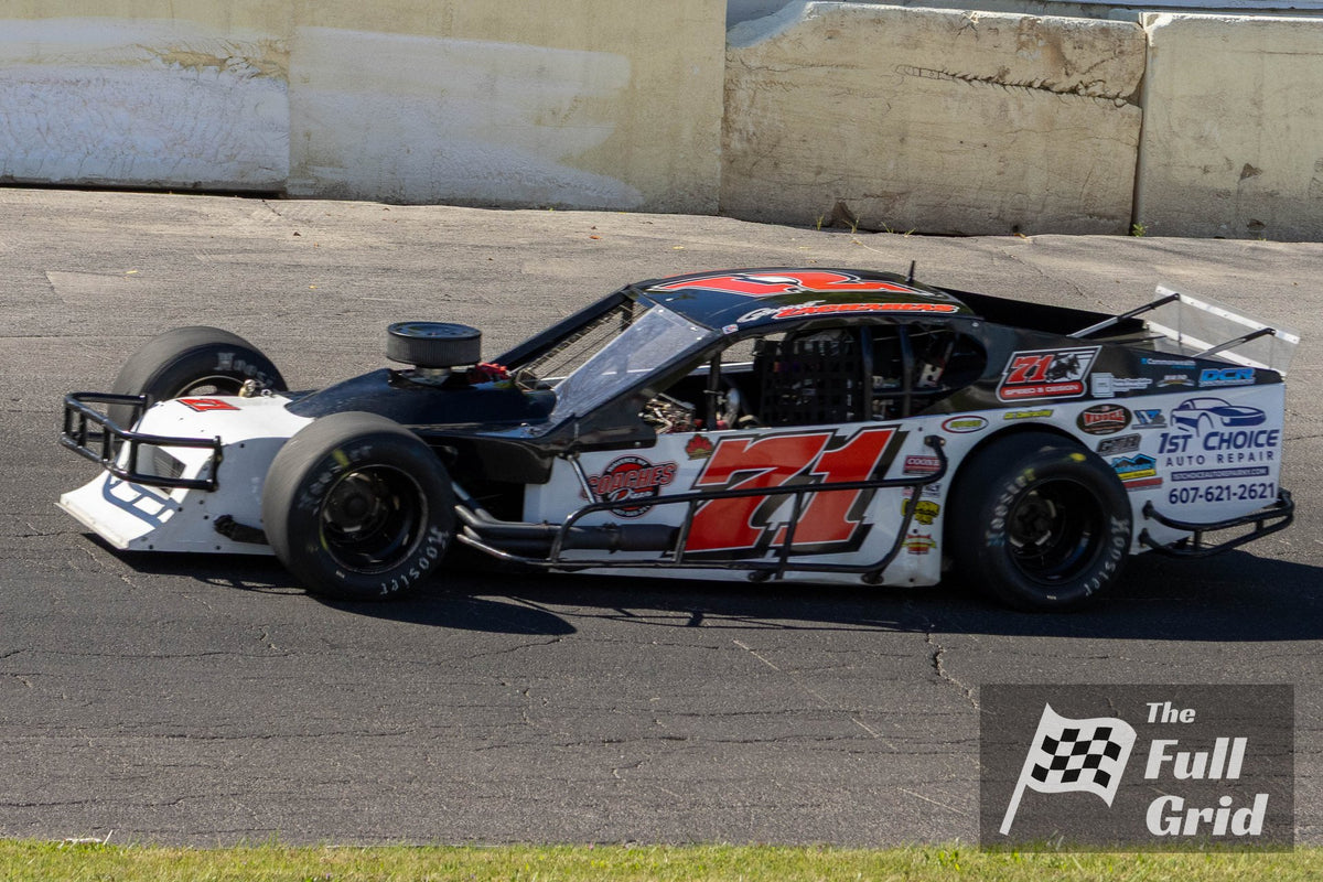 Ricky Knapp Jr. — Car #11 — Sportsman Modified — Photo 1