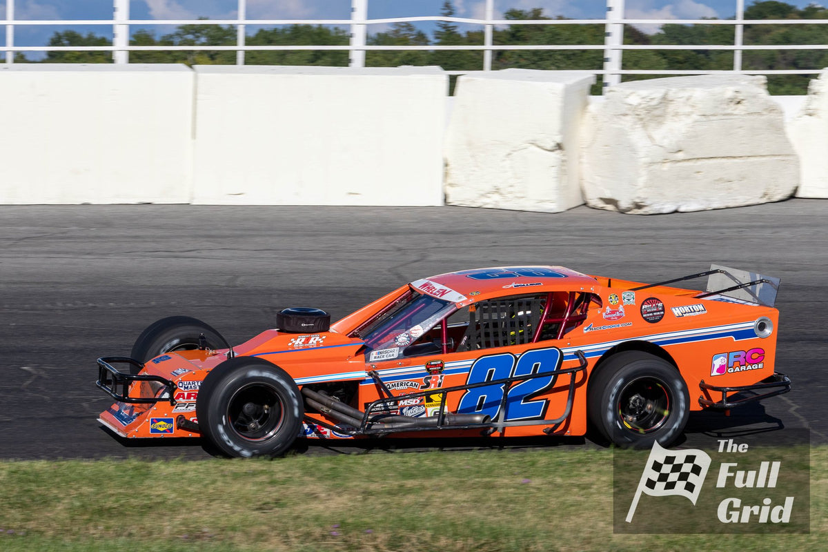 Andrew Molleur — Car #82 — Whelen Modified — Photo 11