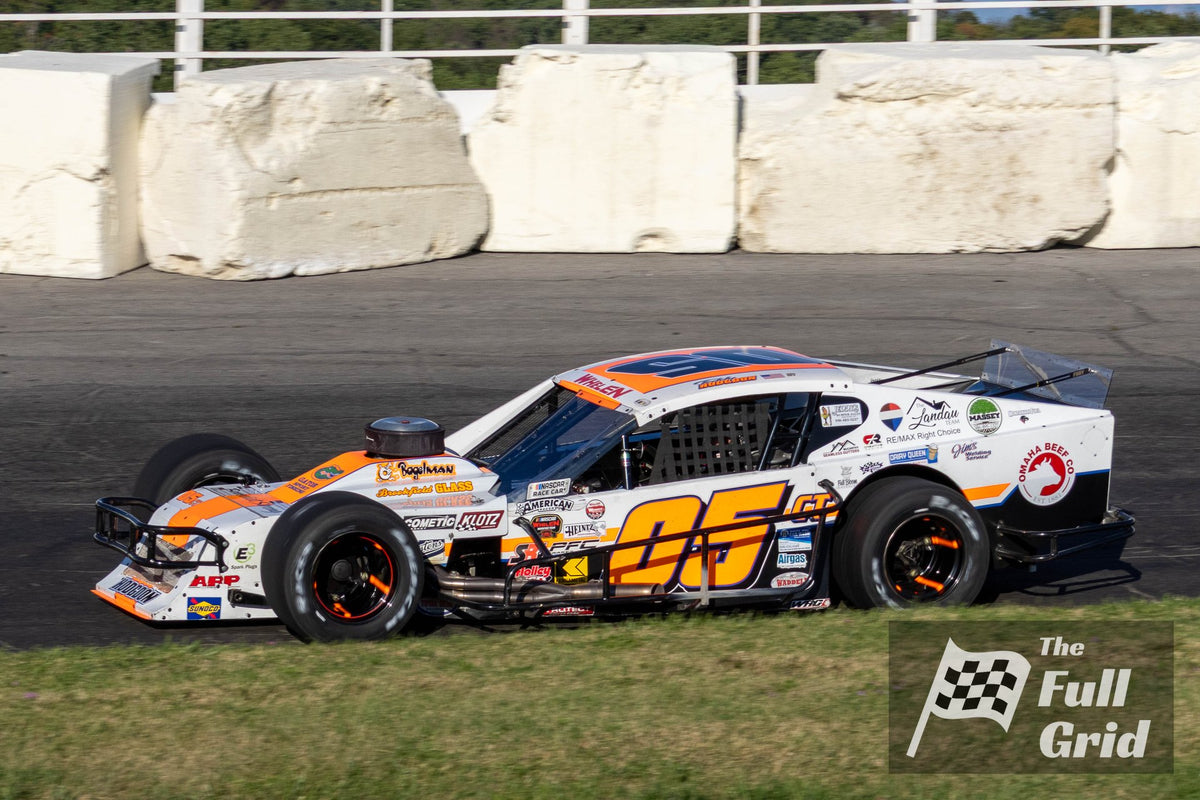Teddy Hodgdon — Car #05 — Whelen Modified — Photo 10