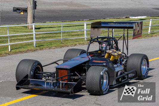 Kyle Perry — Car #41 — Supermodified — Photo 4