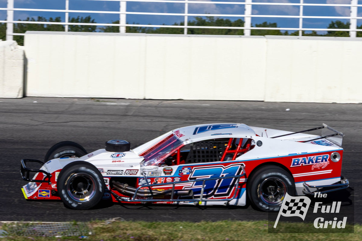 Michael Christopher Jr. — Car #31 — Whelen Modified — Photo 14