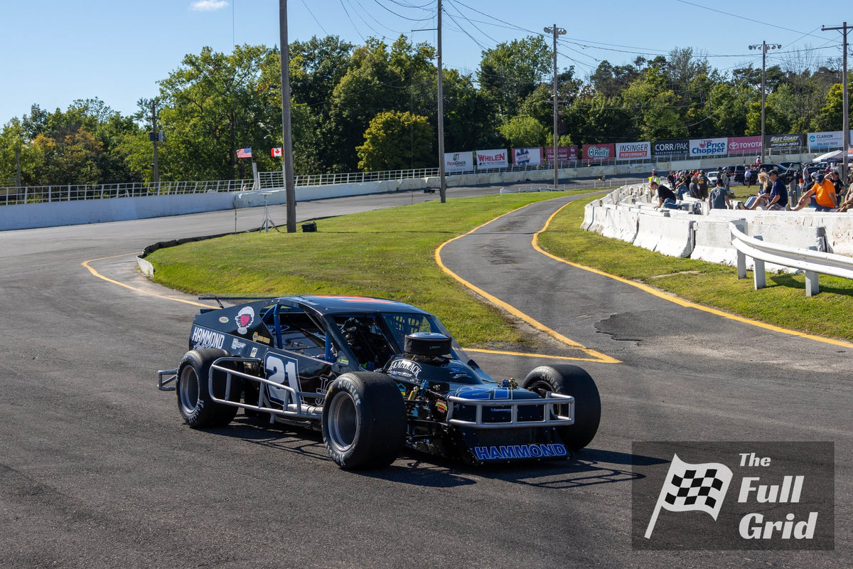 Dave Cliff — Car #21 — Sportsman Modified — Photo 4