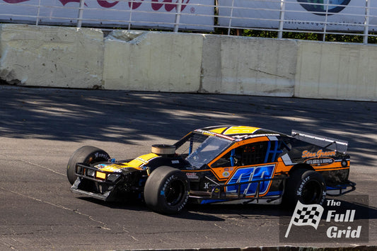 Jimmy Zacharias — Car #00 — Sportsman Modified — Photo 4