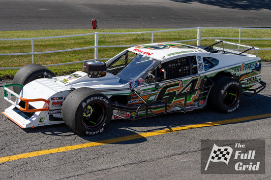 Tommy Catalano — Car #54 — Whelen Modified — Photo 3