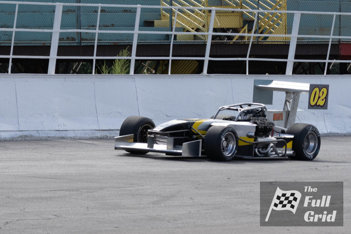 Brandon Bellinger — Car #02 — Supermodifieds — Photo 3