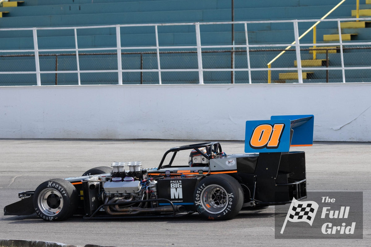 Dan Connors Jr. — Car #01 — Supermodifieds — Photo 4