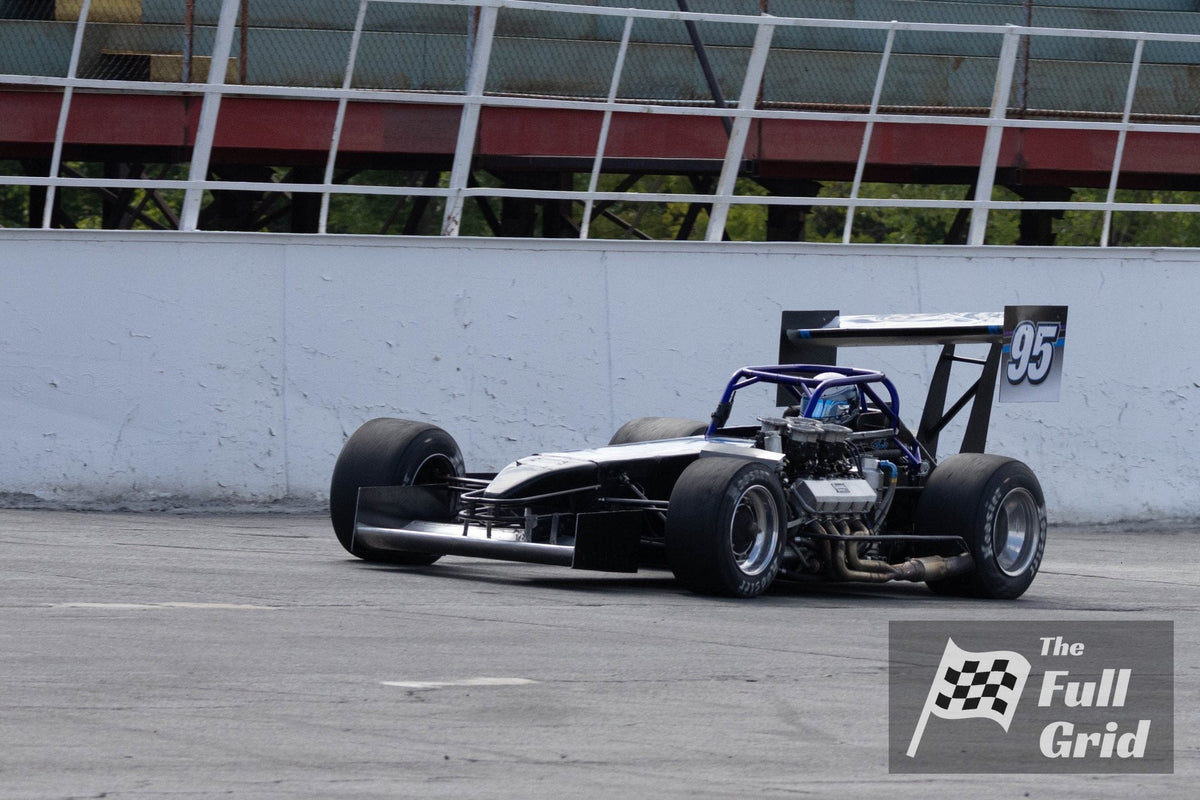 Dave Shullick Jr. — Car #95 — Supermodifieds — Photo 5