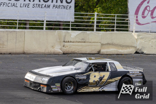 Mike Hyman — Car #87 — DLM Super Stock — Photo 2