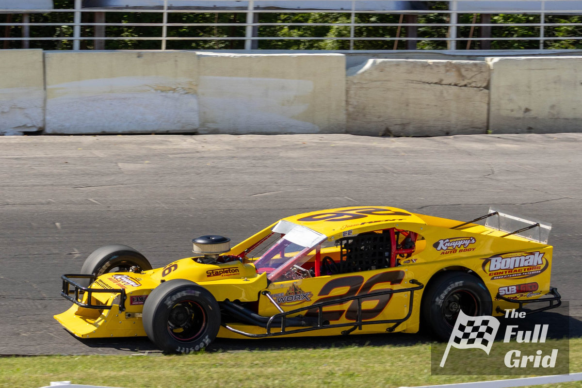 Jesse Kent — Car #26 — Sportsman Modified — Photo 2