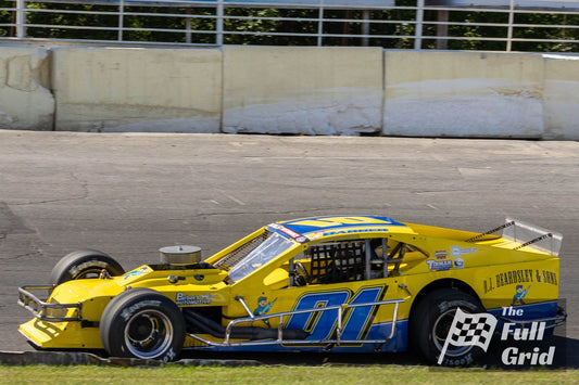 Jimmy Zacharias — Car #00 — Sportsman Modified — Photo 1