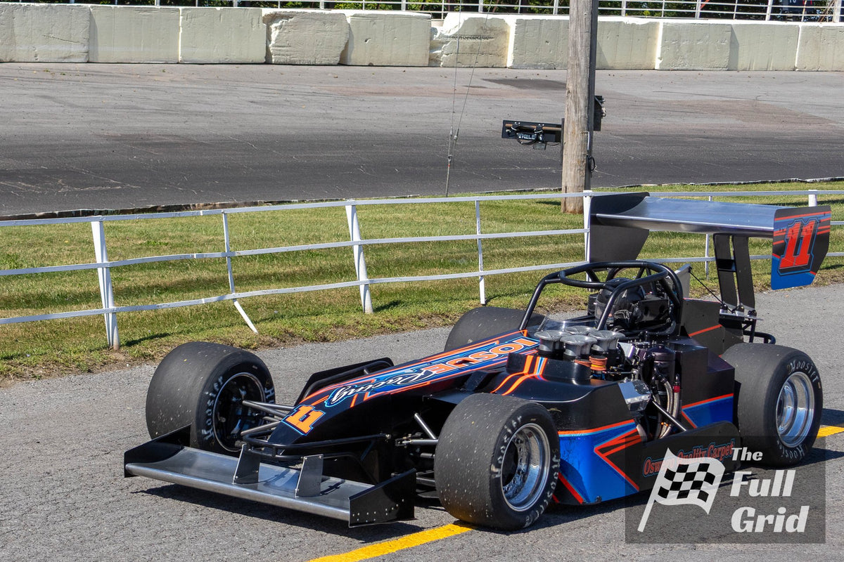 Aric Iosue — Car #11 — Supermodified — Photo 5